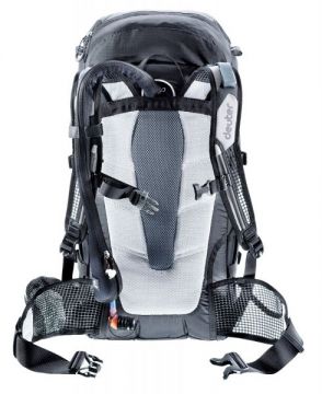 DEUTER PACE 30 SIRT CANTASI SİYAH - BEYAZ